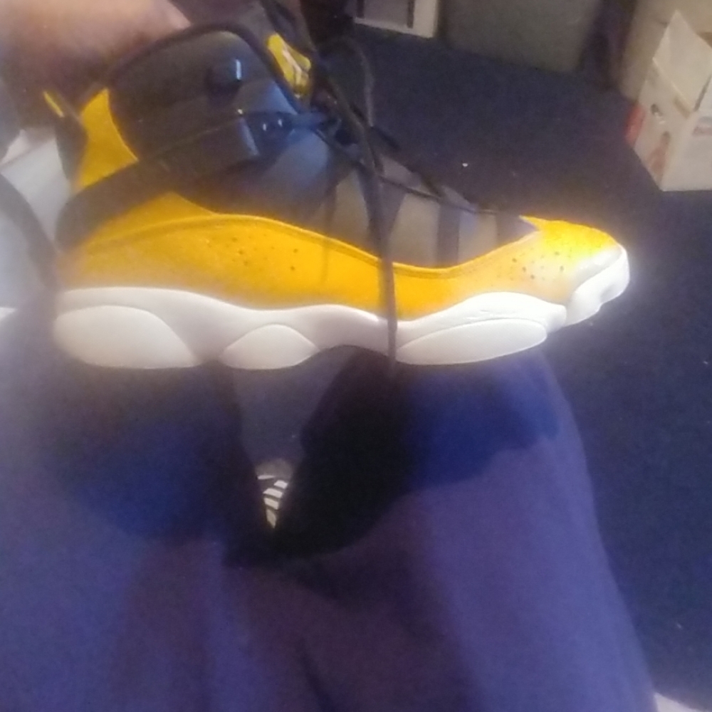 J's